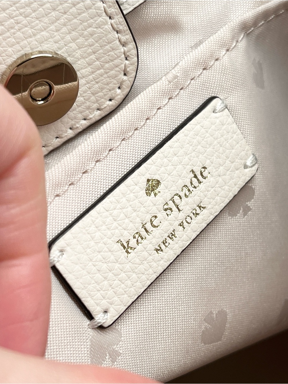 Kate Spade Darcy Small Bucket with Gemstone Details Crossbody Bag EUC - Picture 10 of 13